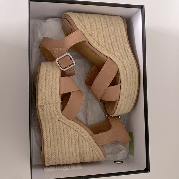 Brand New In Box - Tony Bianco Women's Wedge - Picture 12 of 13